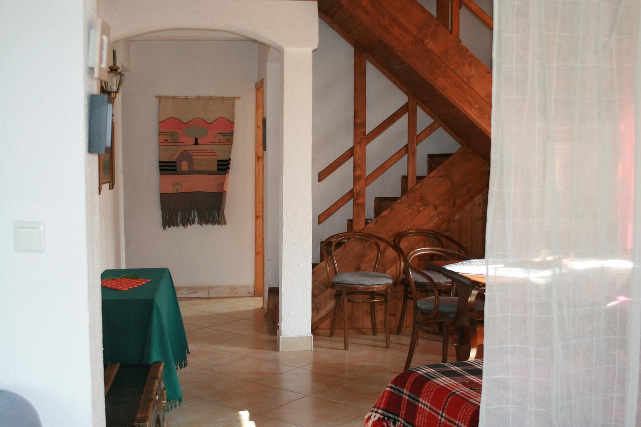 Guest House Kamenik Ягодина Экстерьер фото