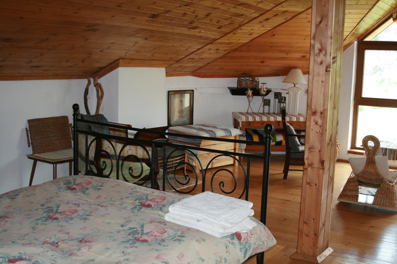 Guest House Kamenik Ягодина Экстерьер фото